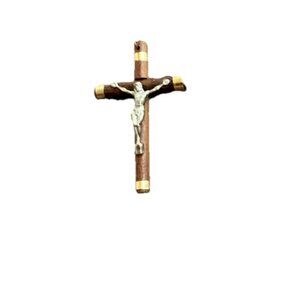 Vintage Wood Crucifix Cross Jesus Pendant Necklace Religious Gold Tone